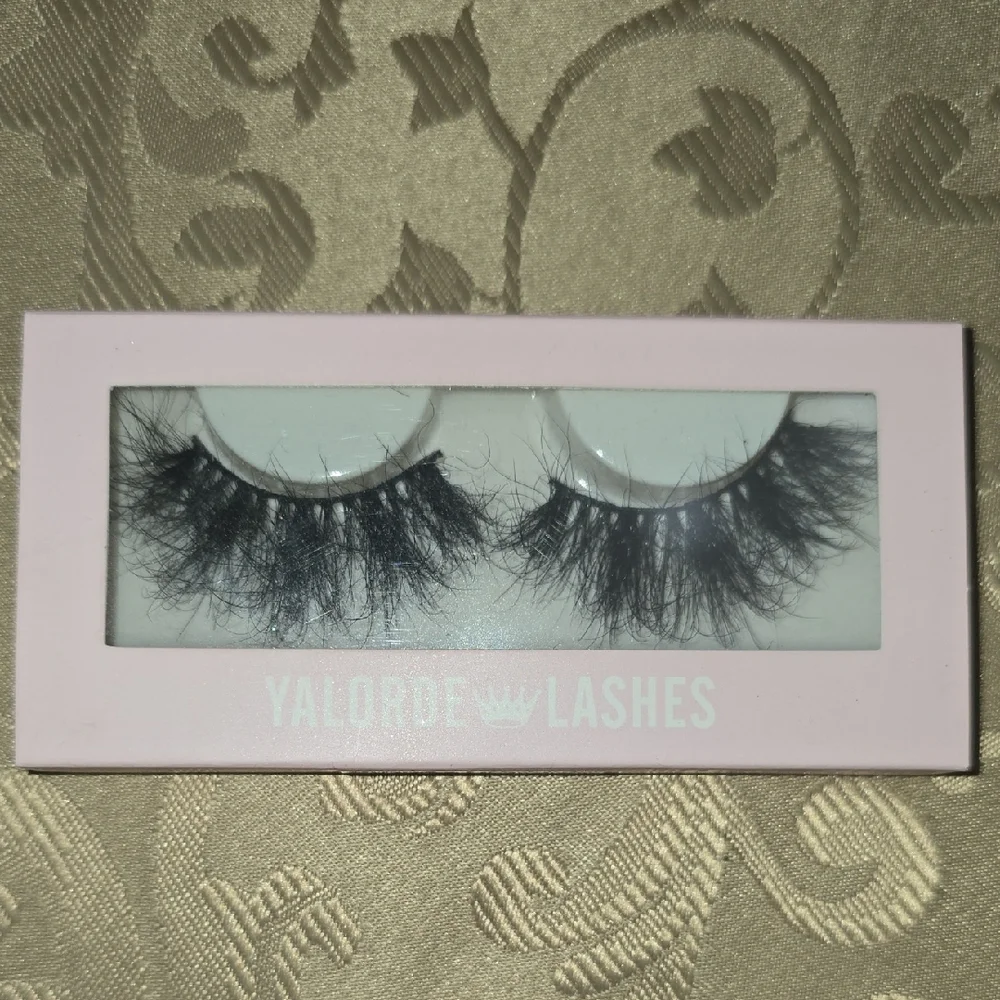 3D Mink Luscious False Eyelashes - Picture 9 of 12